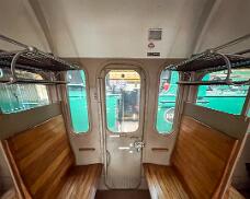 IXV_3742 Comfort uit de jaren dertig, interieur 2de-klasse rijtuig Type L